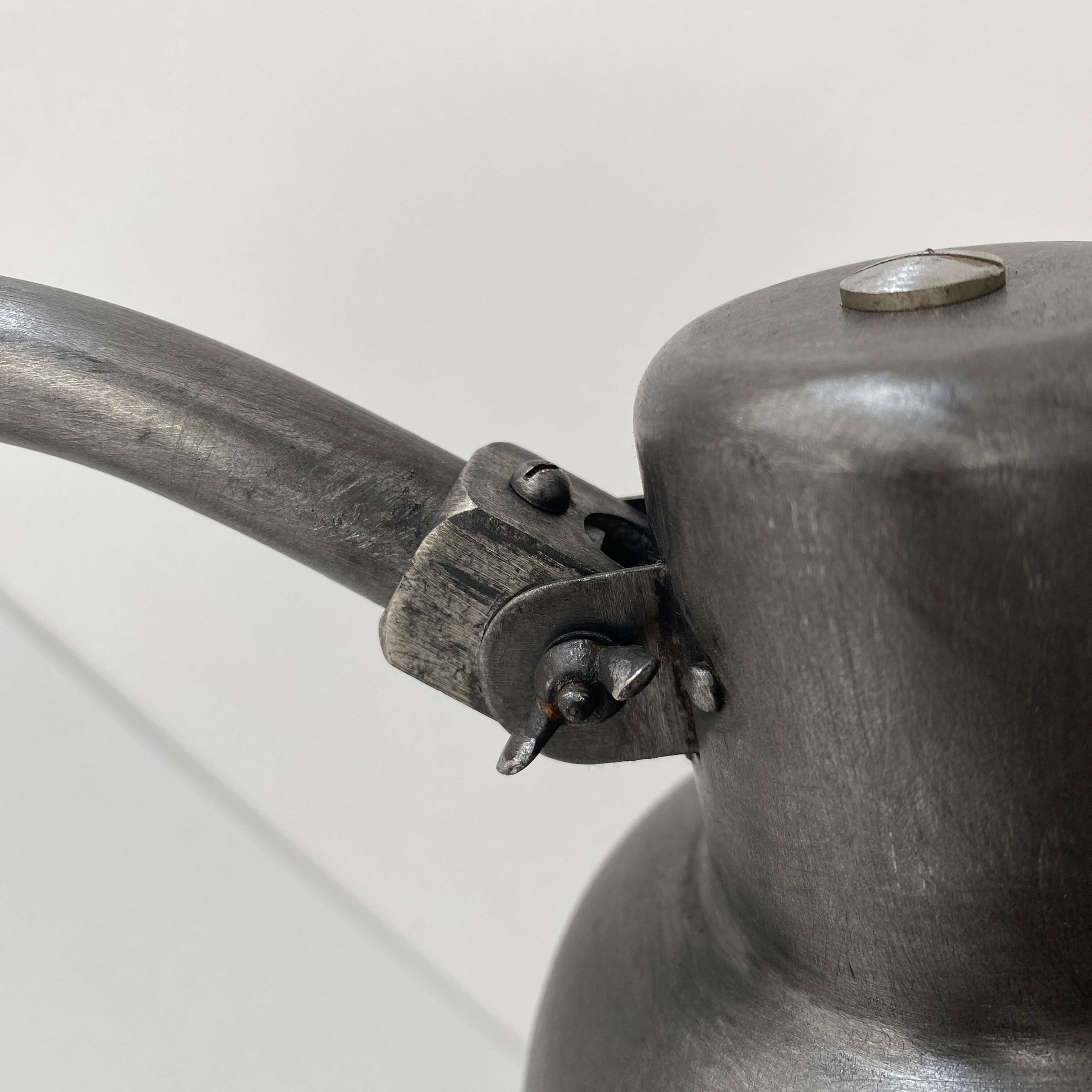 Ancienne lampe de bureau Bauhaus « Bur » modèle 2700