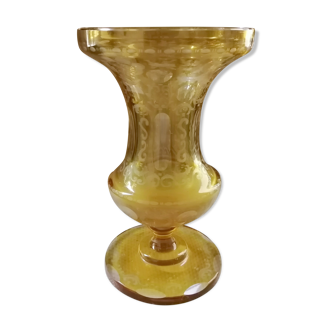 Amber crystal vase in late 19th century