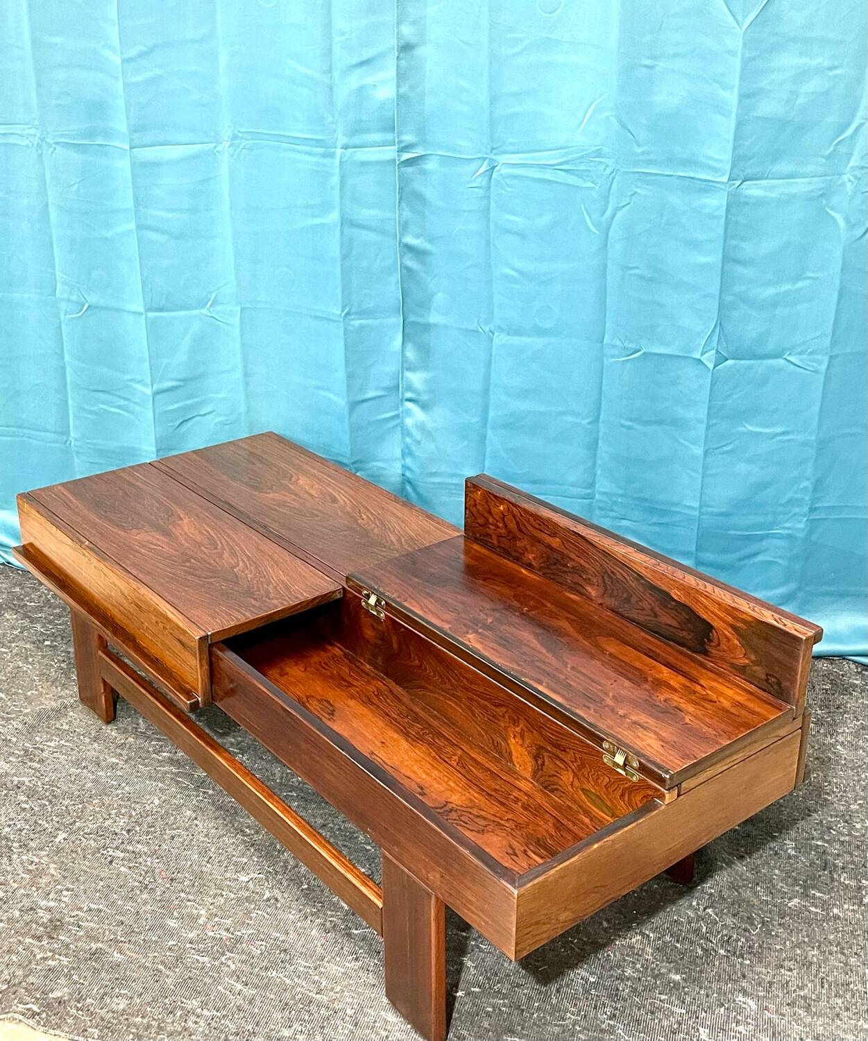 Michelucci Giovanni coffee table, Italian design, rosewood