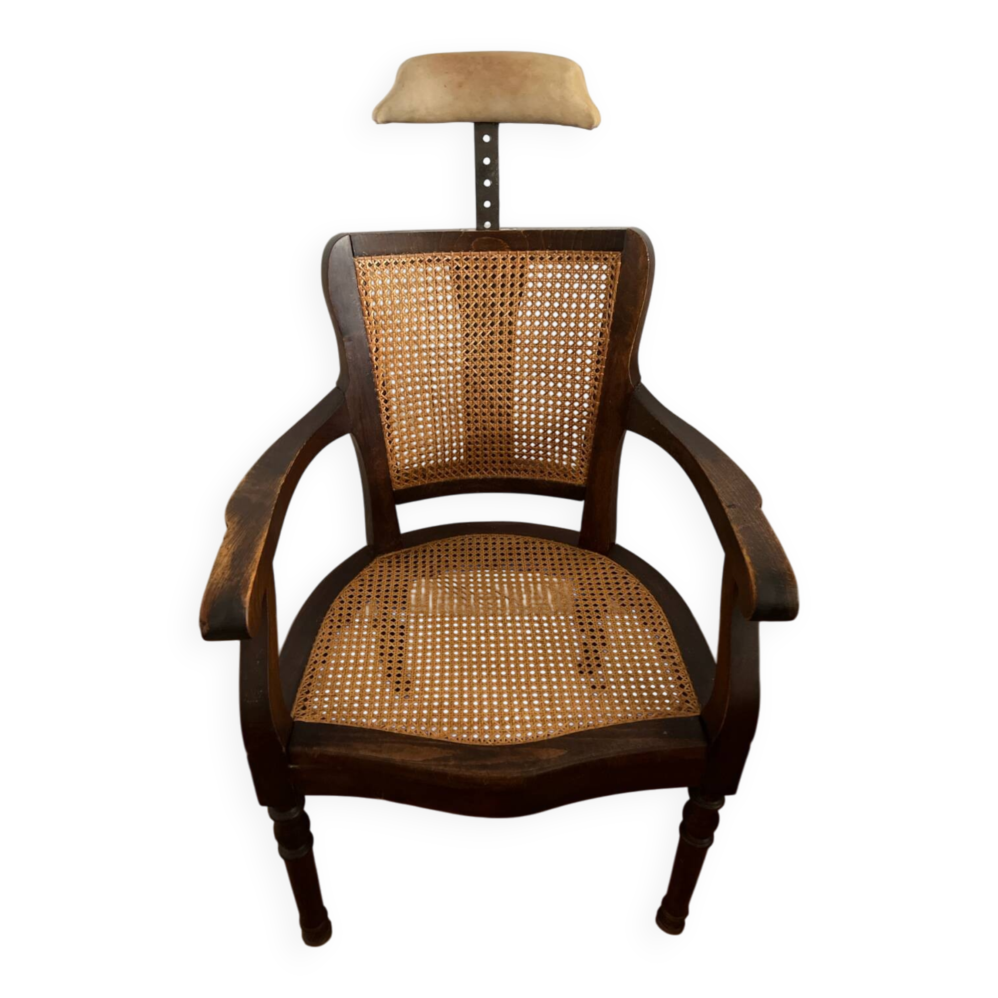 Ancien fauteuil de barbier / coiffeur en cannage
