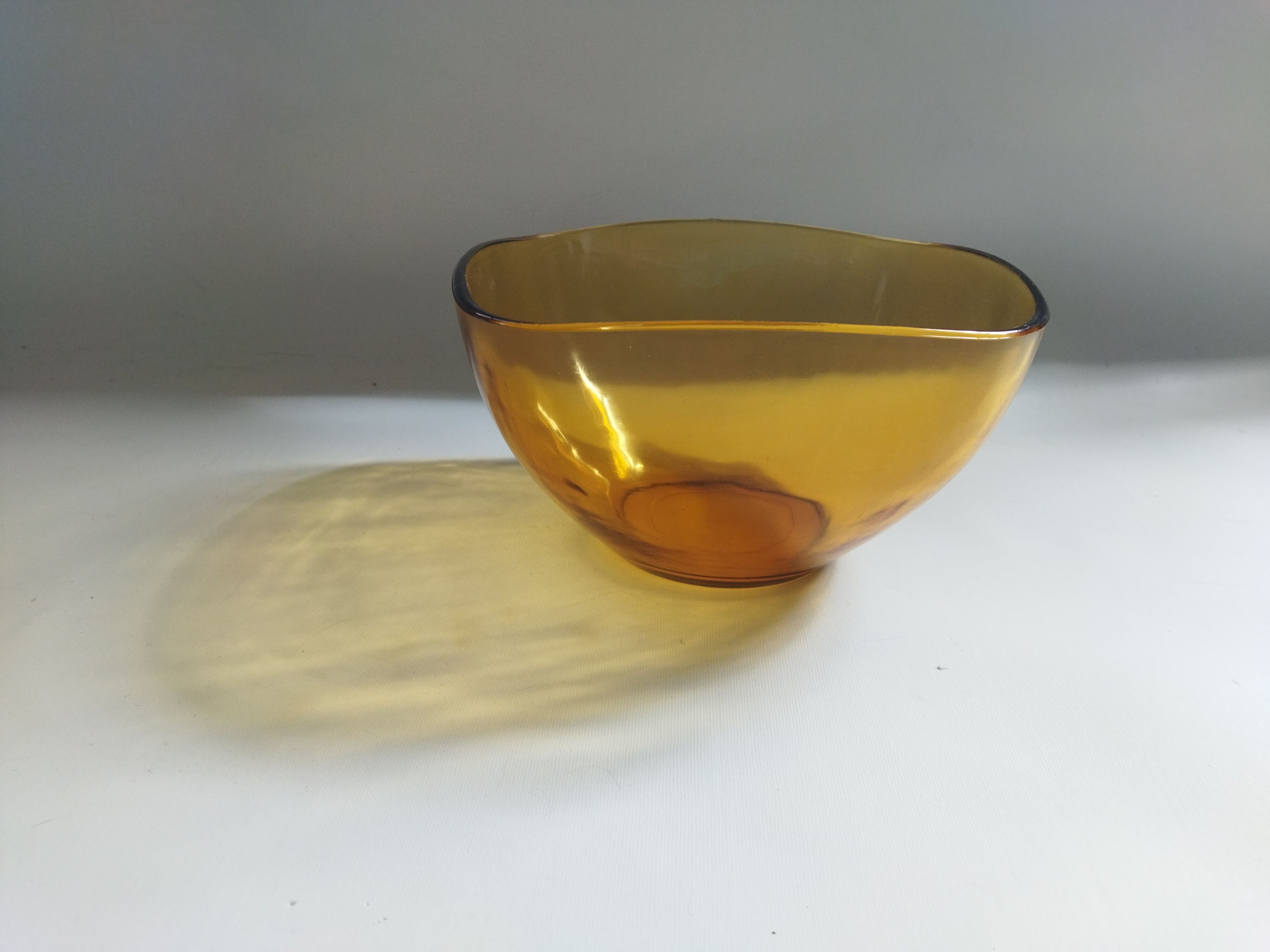 Vereco amber salad bowl