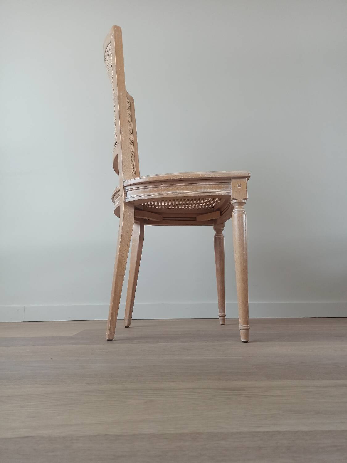 Cane chair
