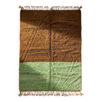 Handmade wool rug 250cm x 150cm