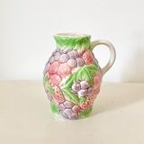Carafe in strawberry and grape slip