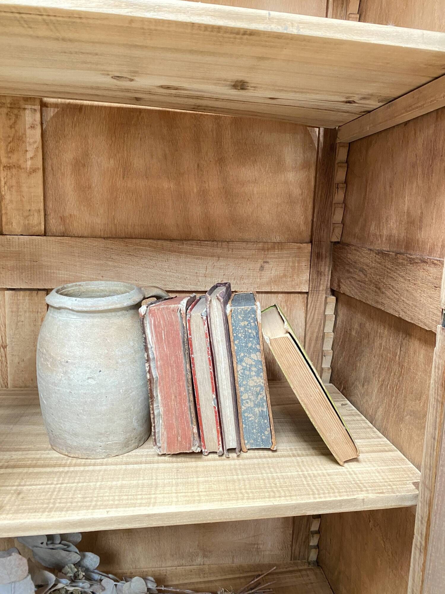 Antique display cabinet (renovated)