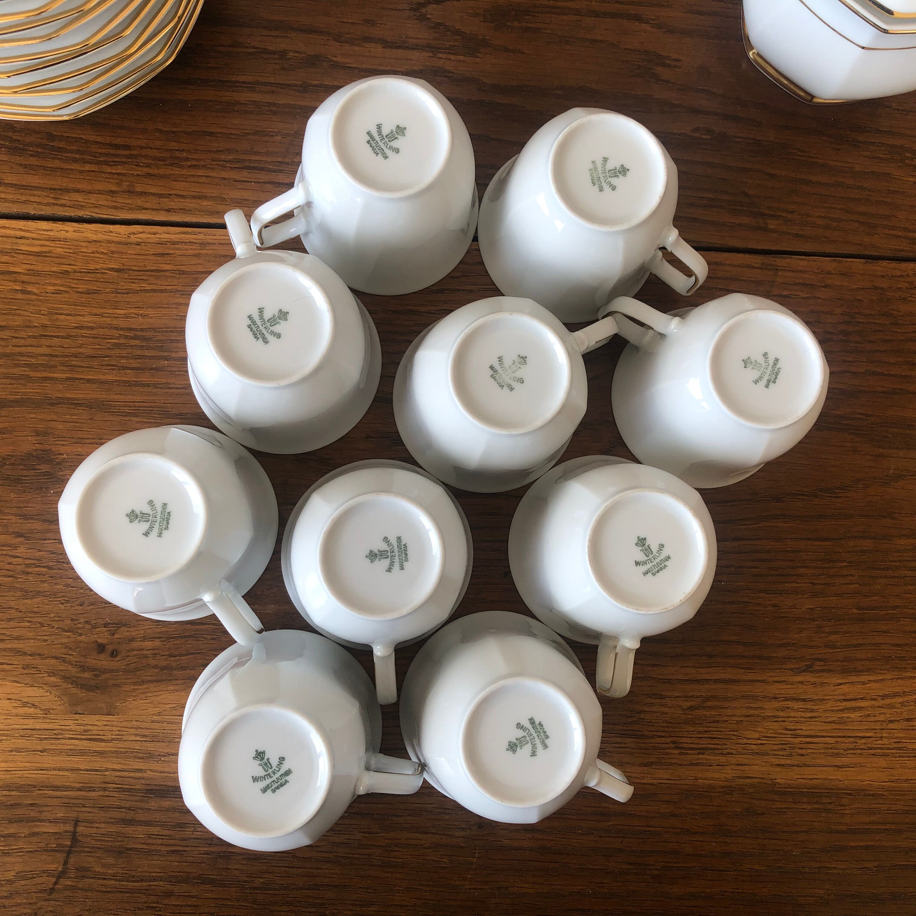 Porcelain coffee/tea service