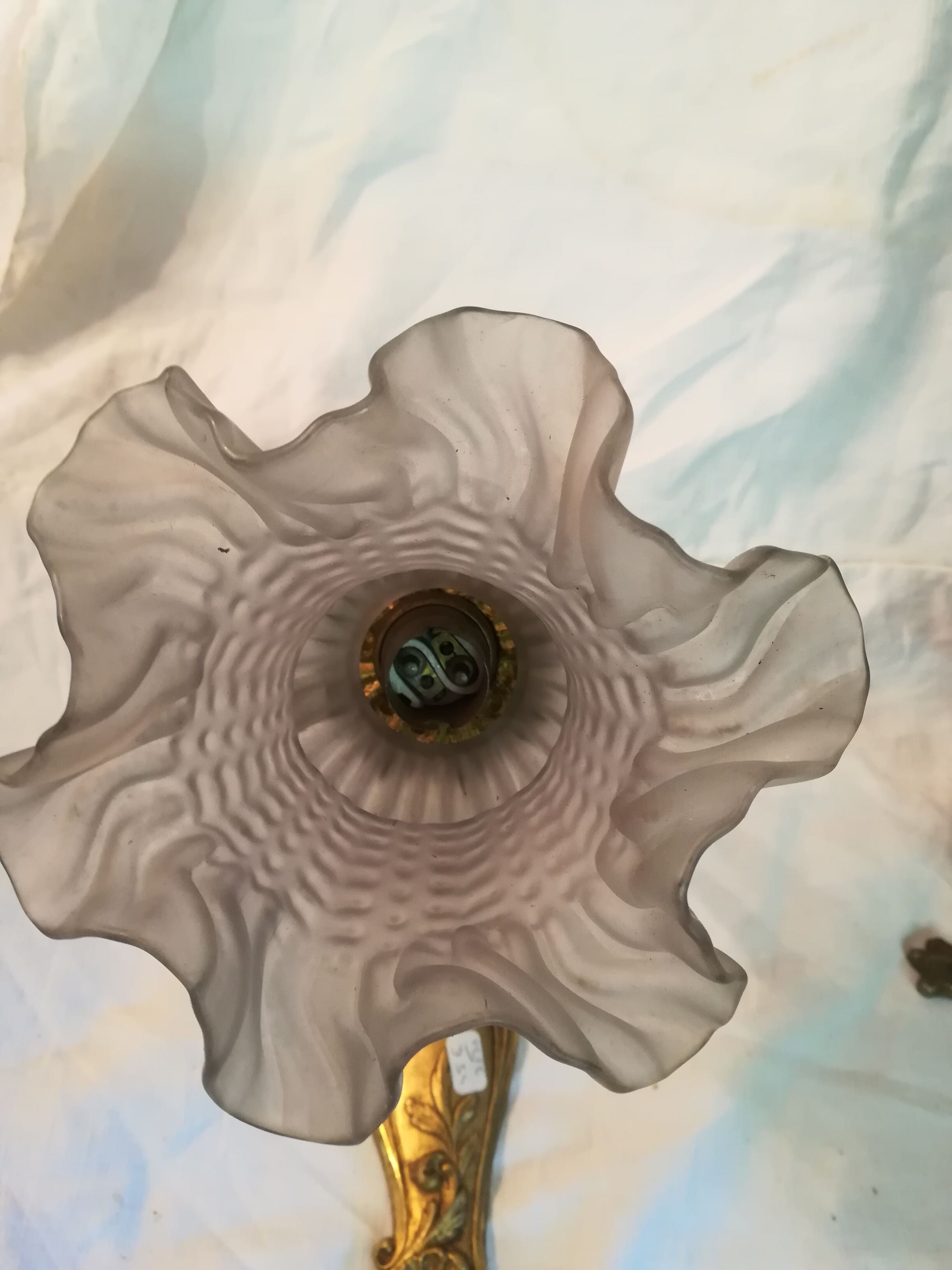 Old bronze rockery style wall lamp