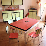 Buffet rockabilly vintage en Formica structure Eiffel.