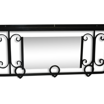 Coats in iron with glass door