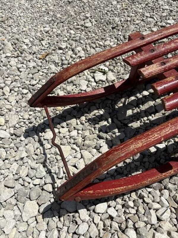 Luge ancienne