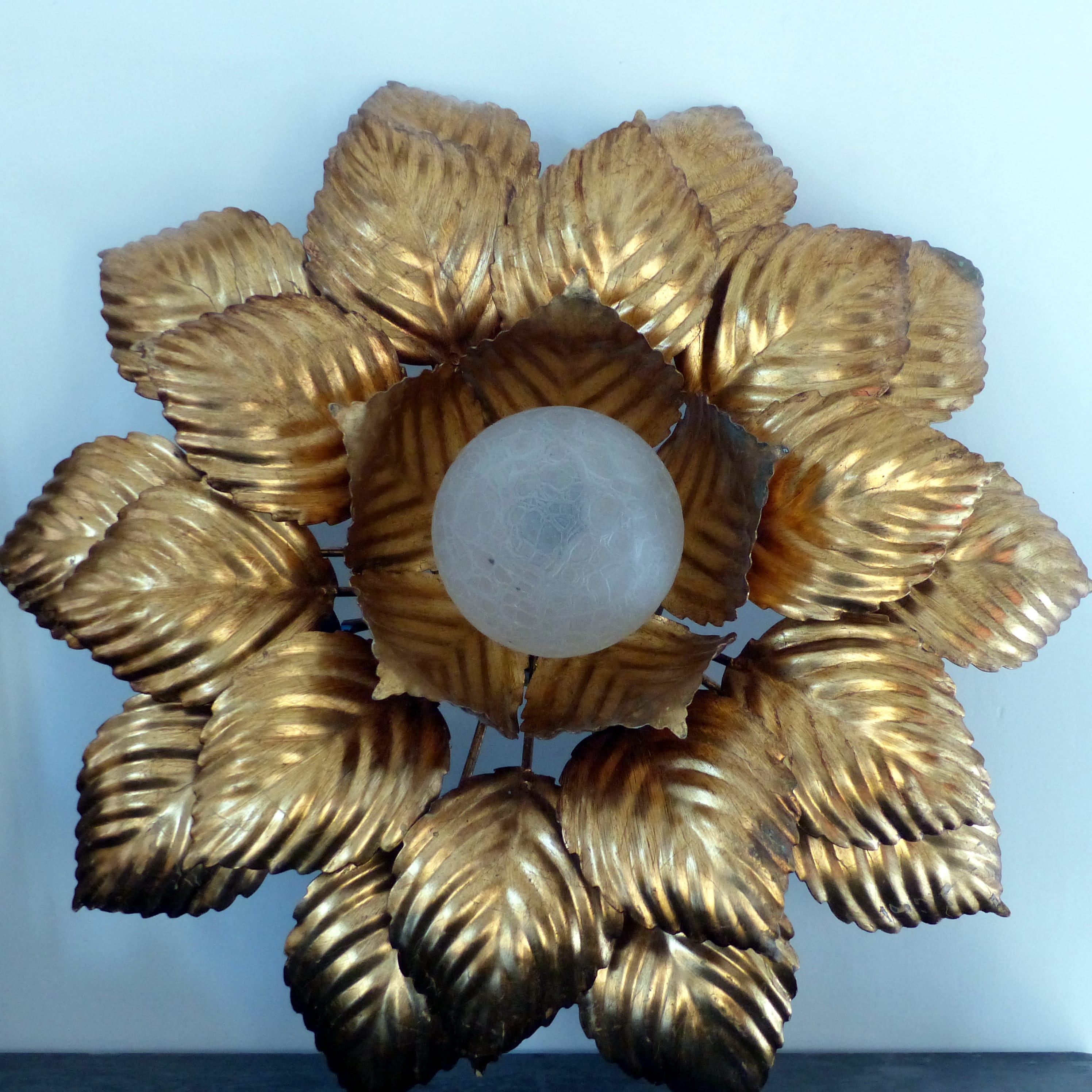 Applique fleur Masca en métal doré