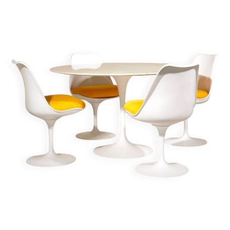 Ensemble de salle à manger Saarinen Knoll