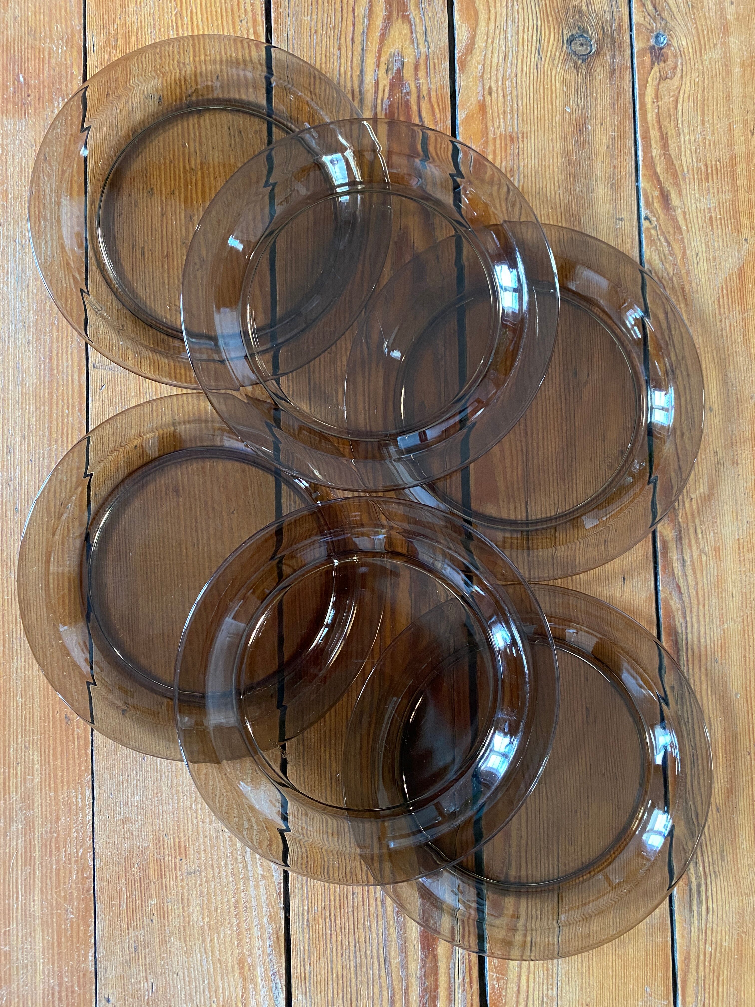 Set of 6 Vereco dessert plates