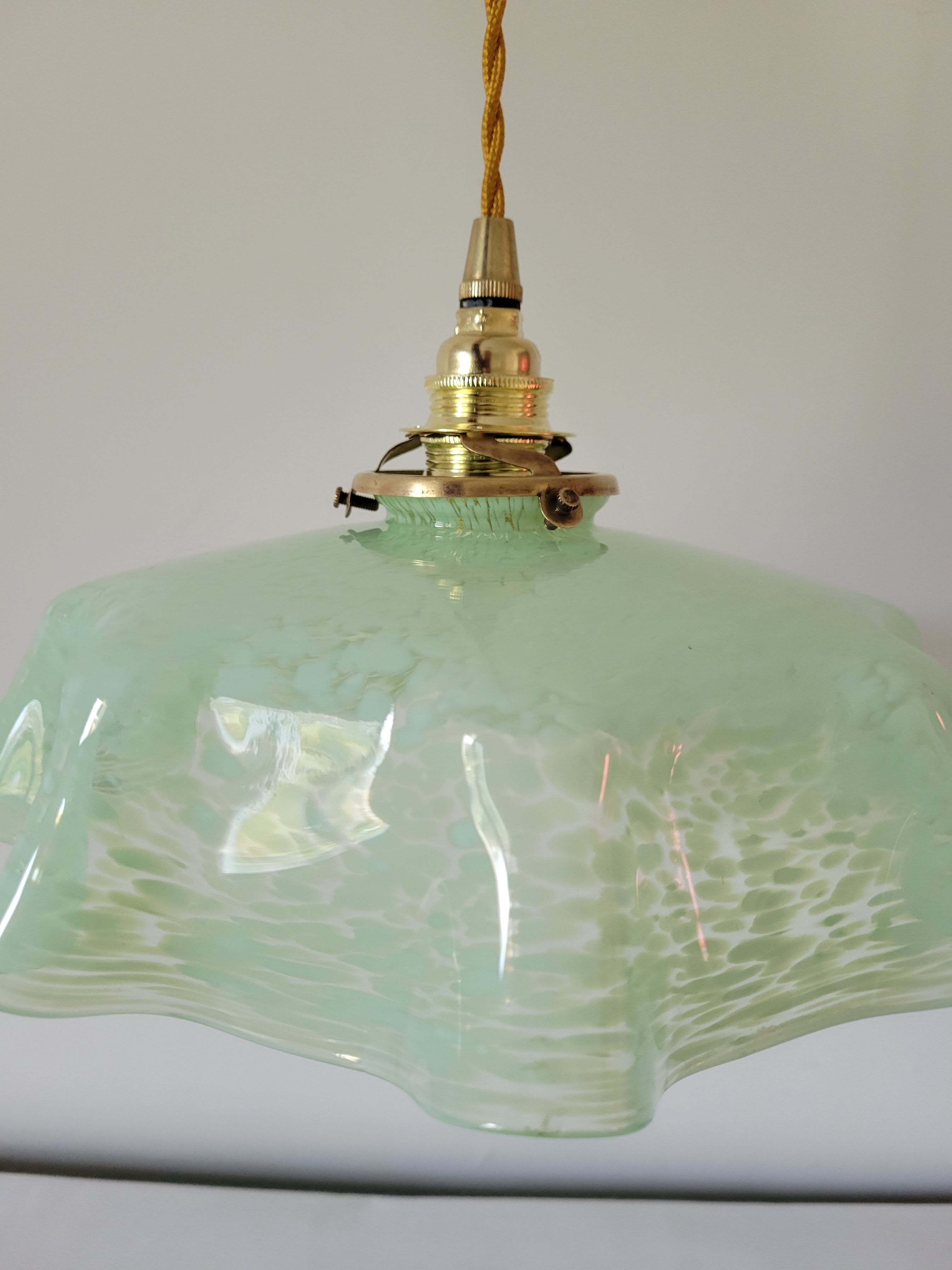Pastel green Clichy glass pendant lamp