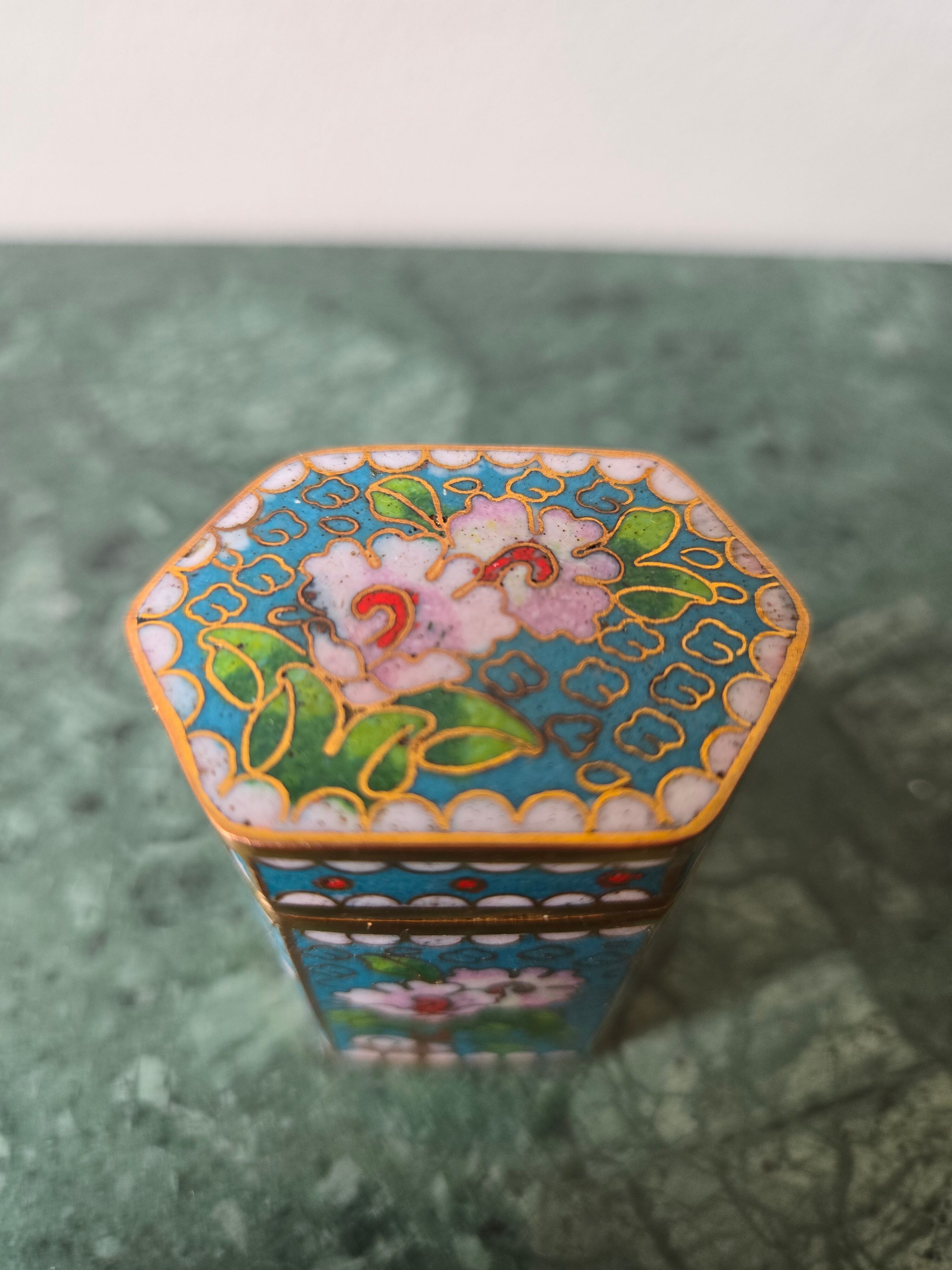 Cloisonné enamel opium box