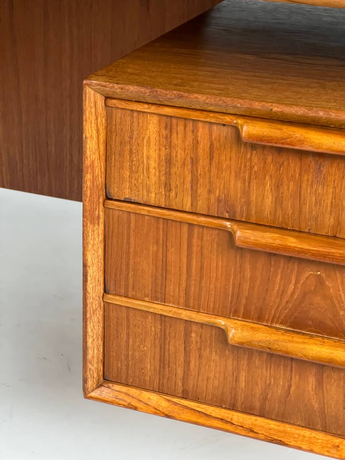 Gunni Omann Mod. 75 teak desk 60s Danish vintage