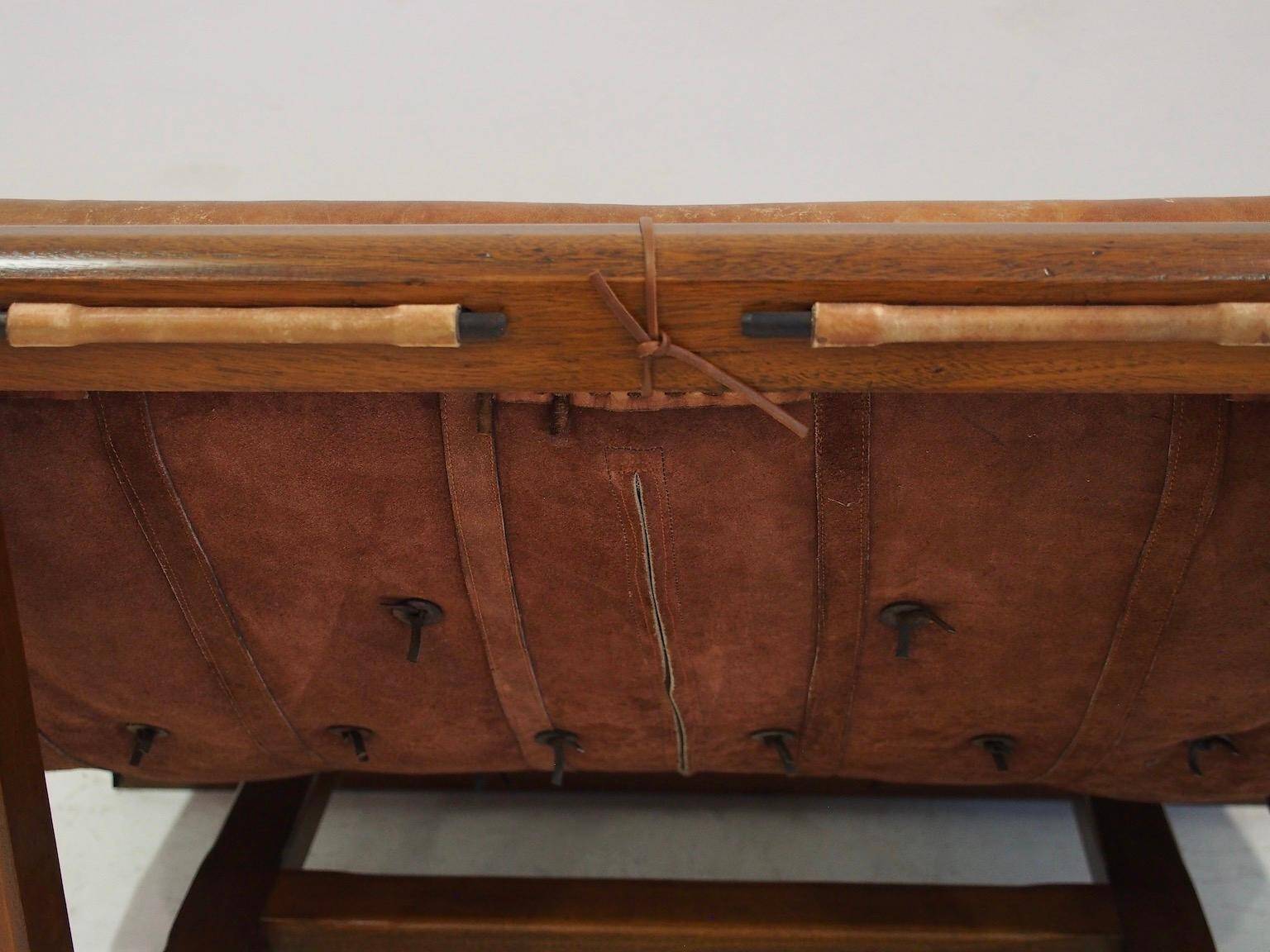 20th-century leather and Brazilian hardwood sofa, Brown