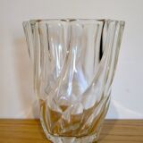 Twisted glass vase