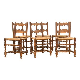 6 straw chairs