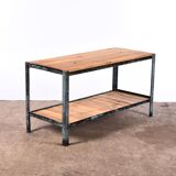 Industrial shelving unit