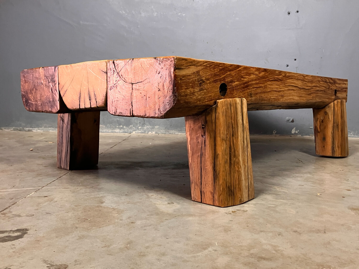 Brutalistisch Japandi Wabi Sabi coffeetable