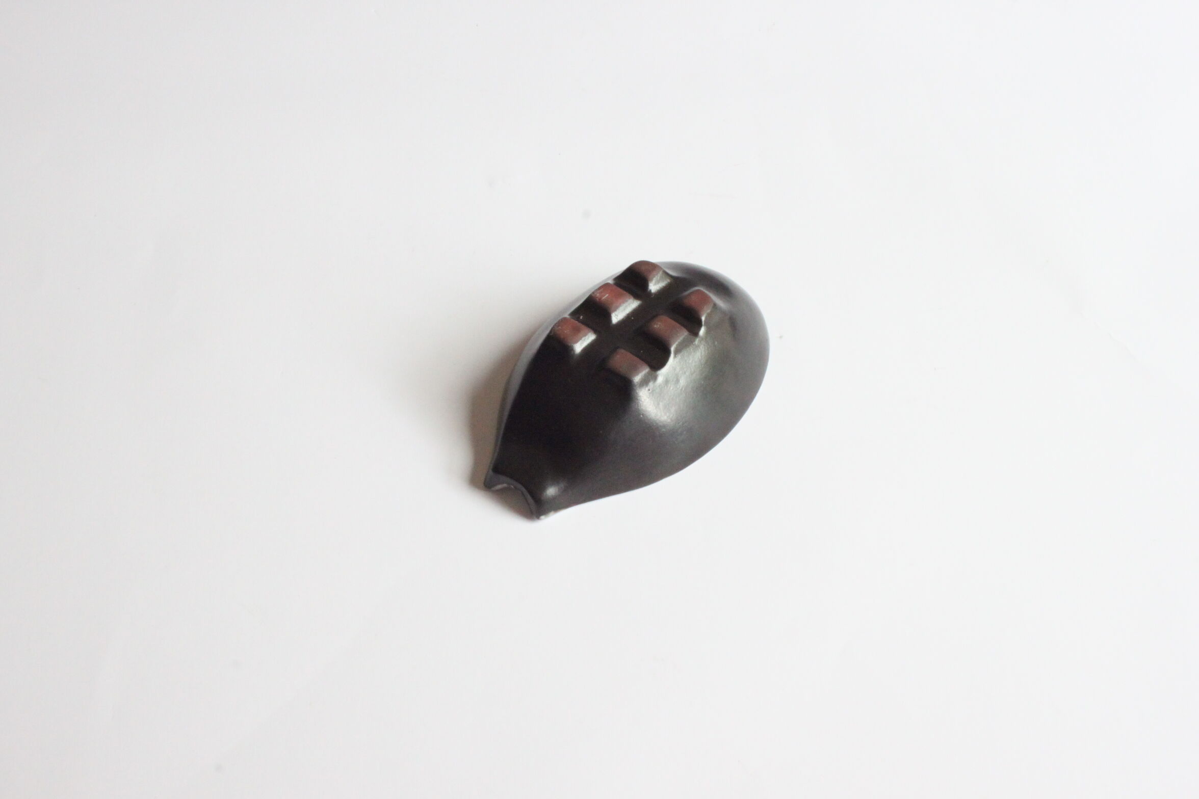 Mid century modern ceramic hedgehog shaped ashtray, 1950s