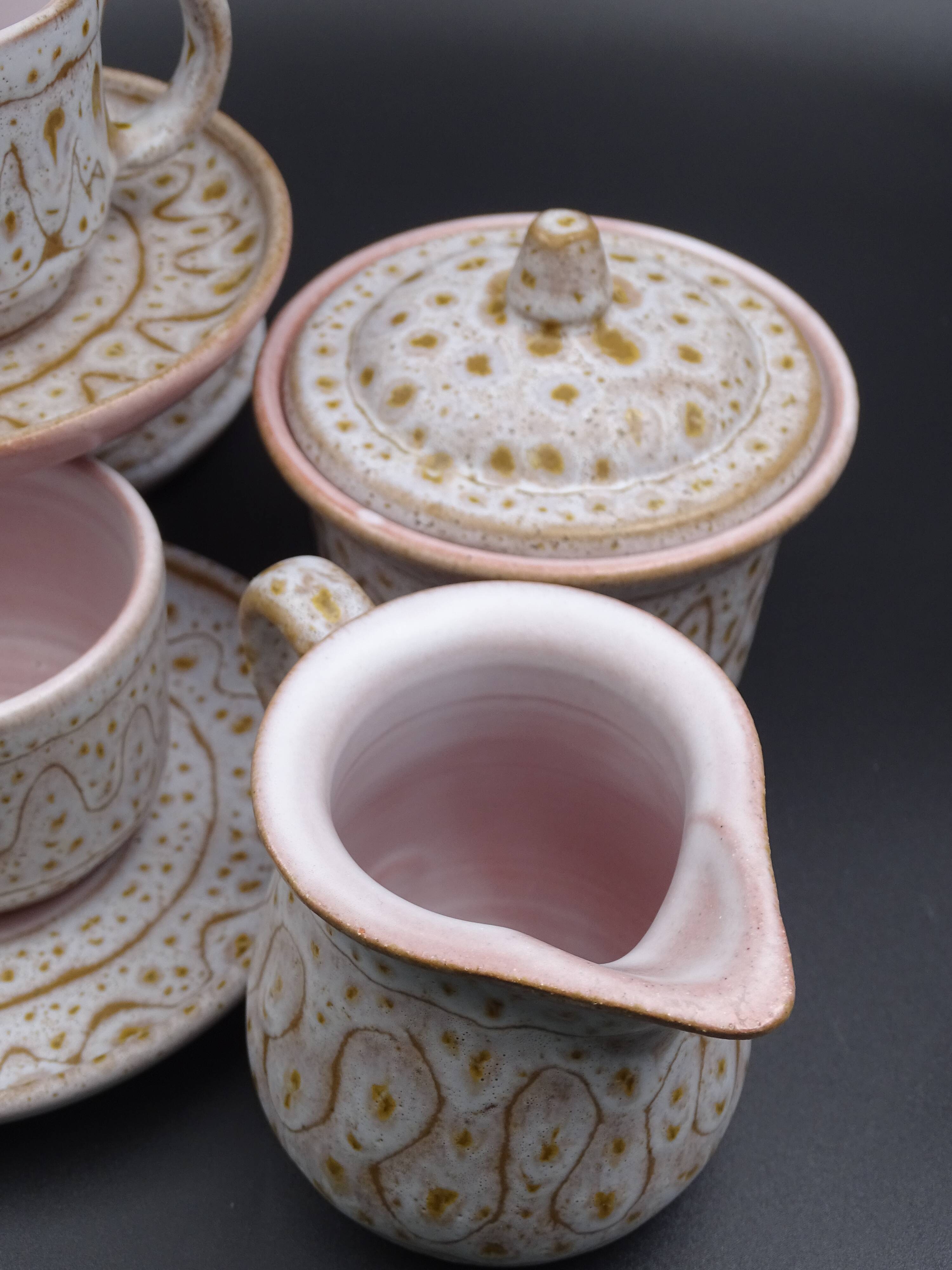 Earthenware coffee service signed Jean Austruy Vallauris around 1970 - Cups - saucers - milk pot