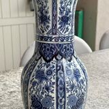 Delft porcelain vase