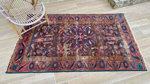Oriental art deco carpet 123cm x 200cm