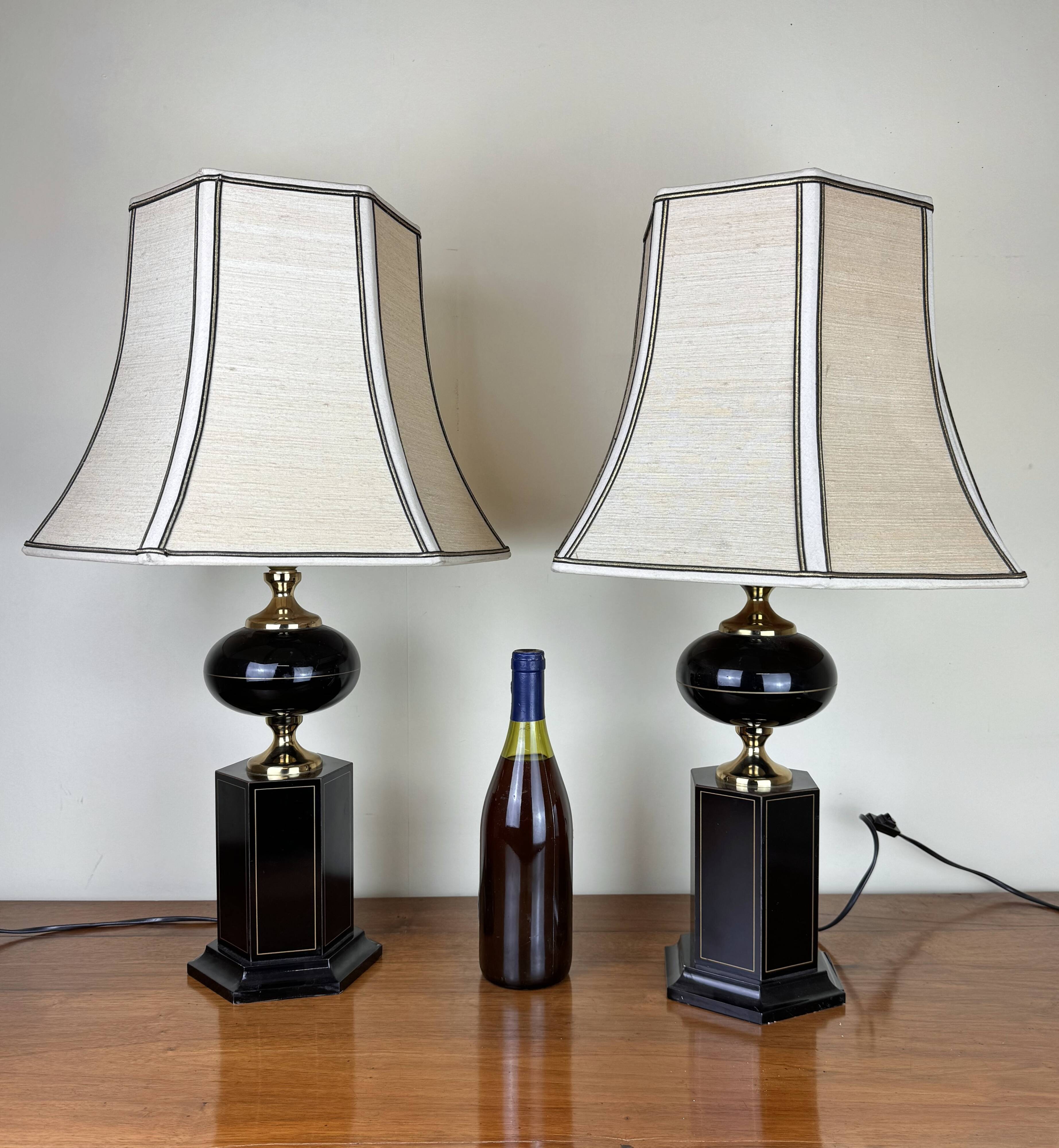Maison le dauphin France: very large desk lamps from the 1970s