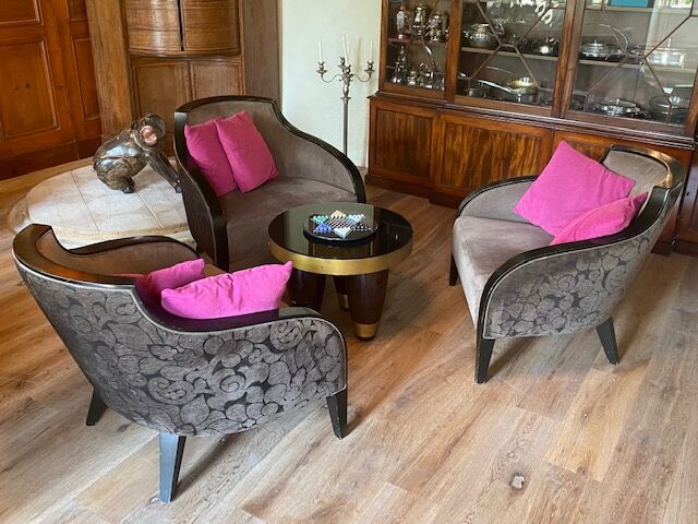 Tripod living room table