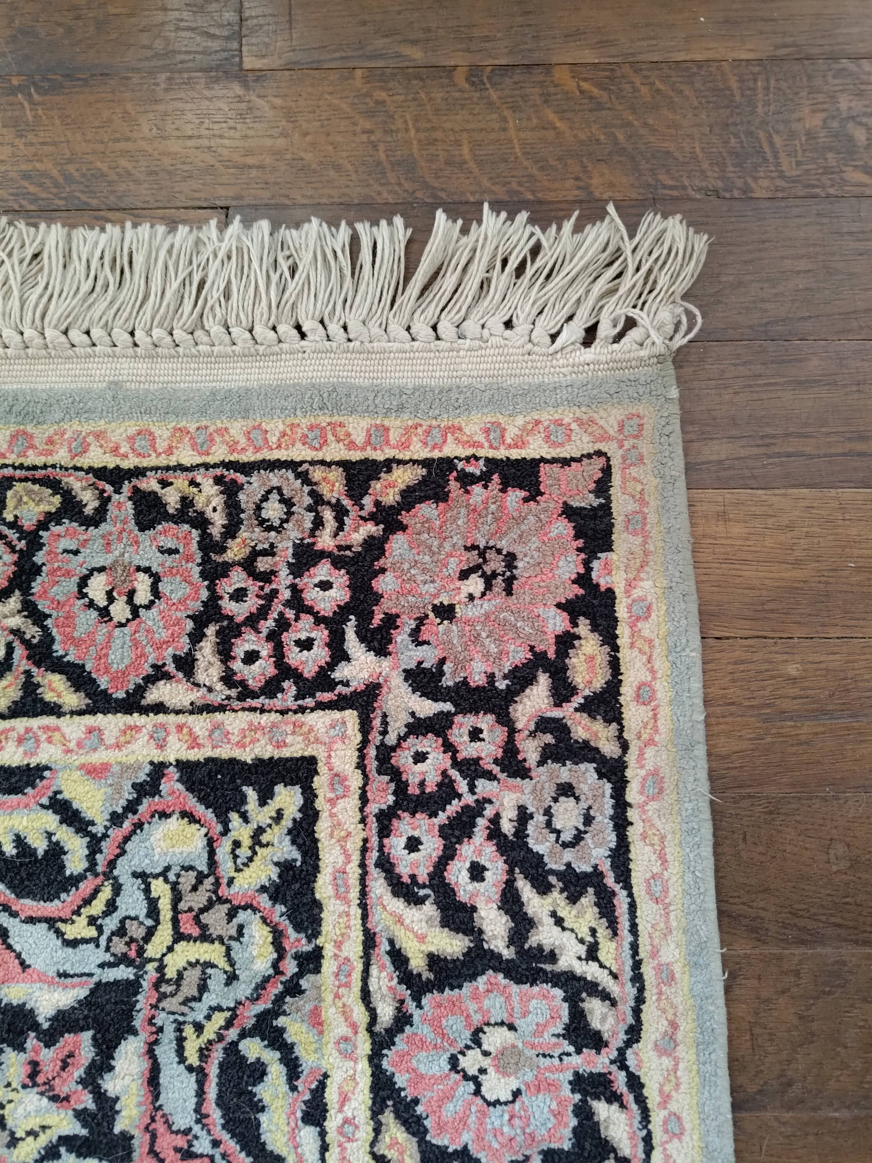 Handmade oriental rug 159x94 cm