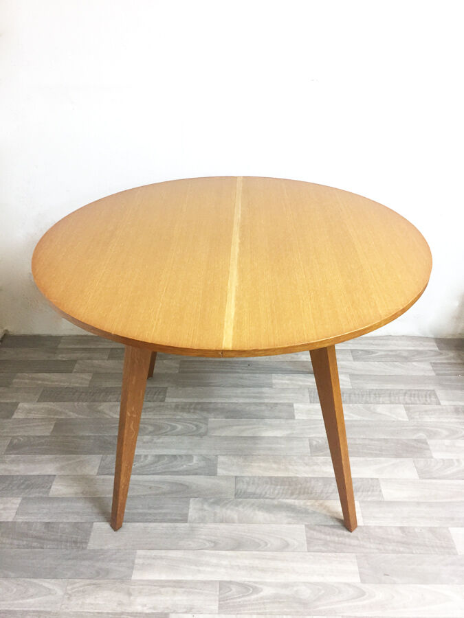 Table round feet compass, 1960