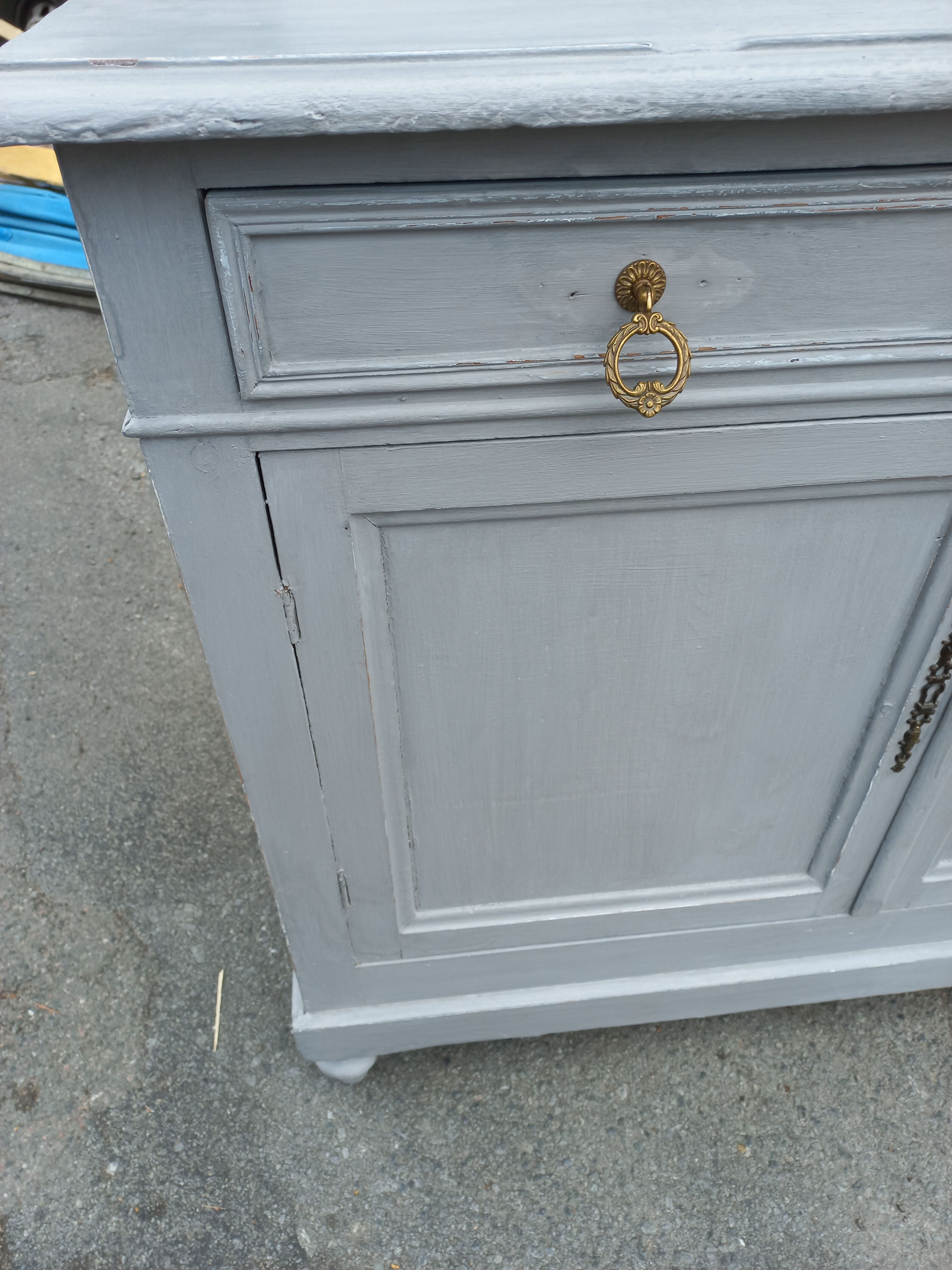 Parisian buffet old gray patina 2 doors 2 drawers