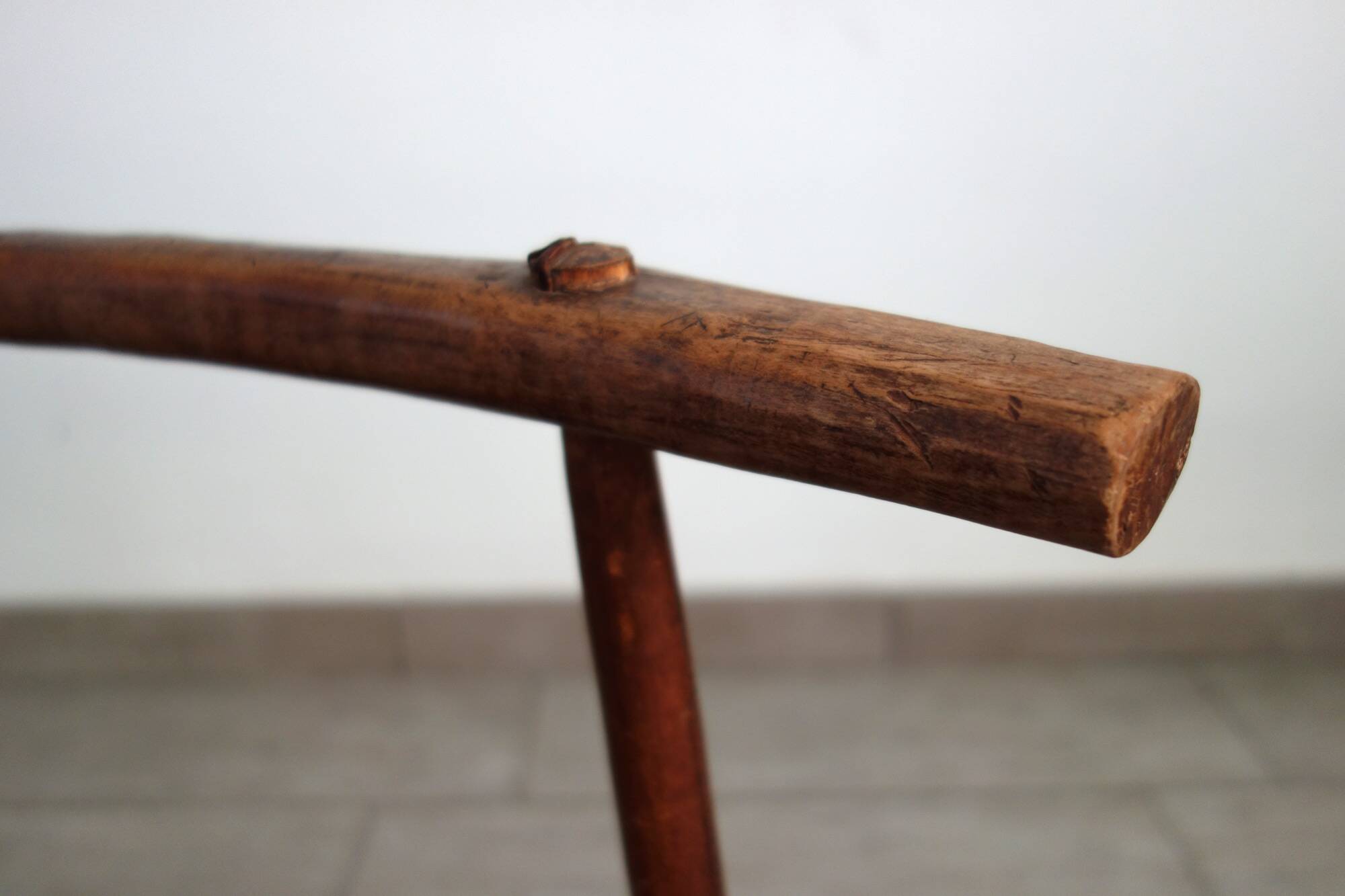 Antique brutalist Baoulé African chair