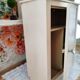 Armoire à pharmacie vintage années 50 en métal beige patiné