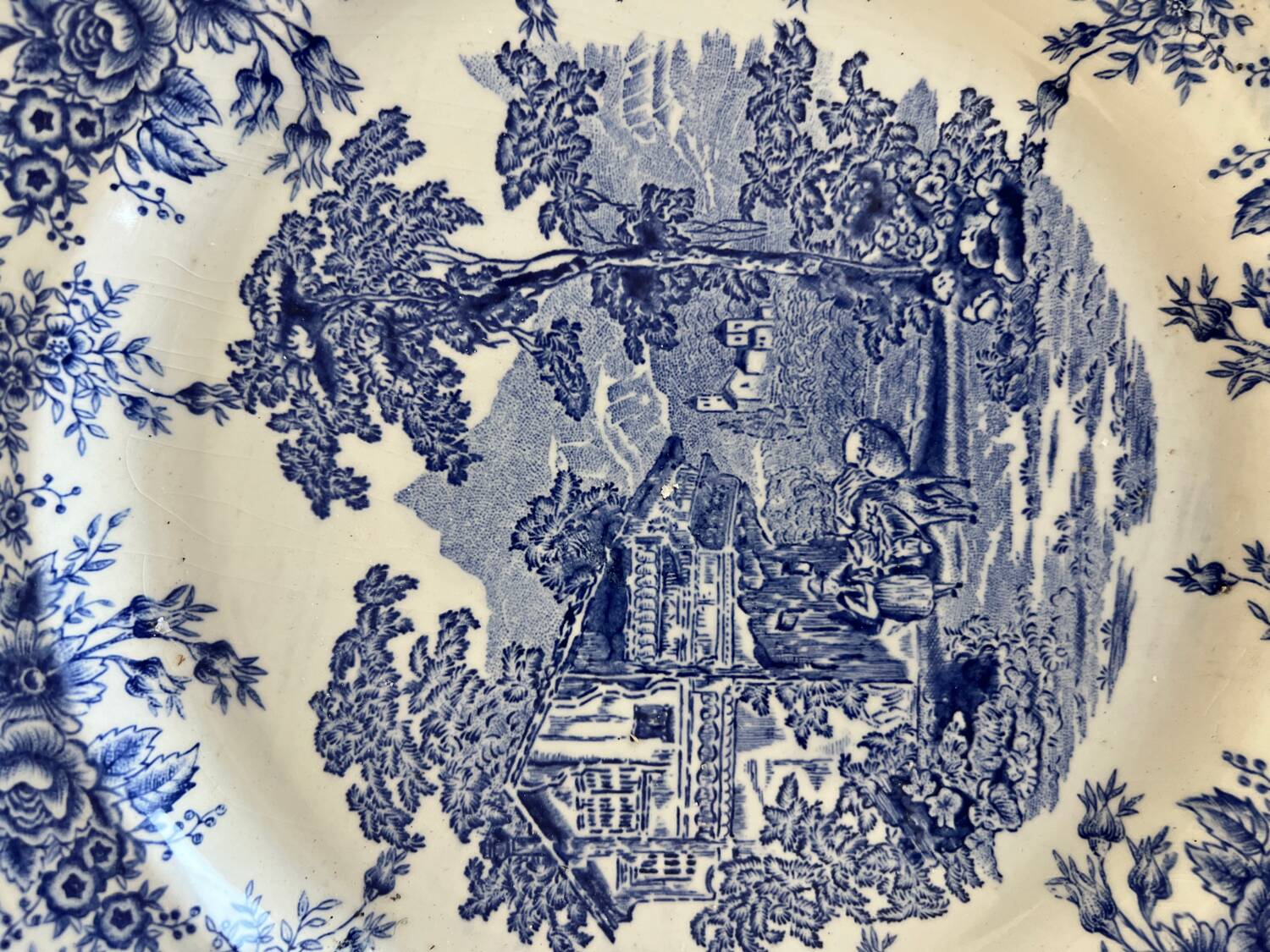 Lit de 9 assiettes plates Luneville The Cottage