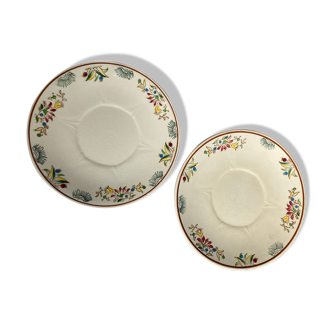 2 dessert plates in Longwy earthenware, old Moustiers model