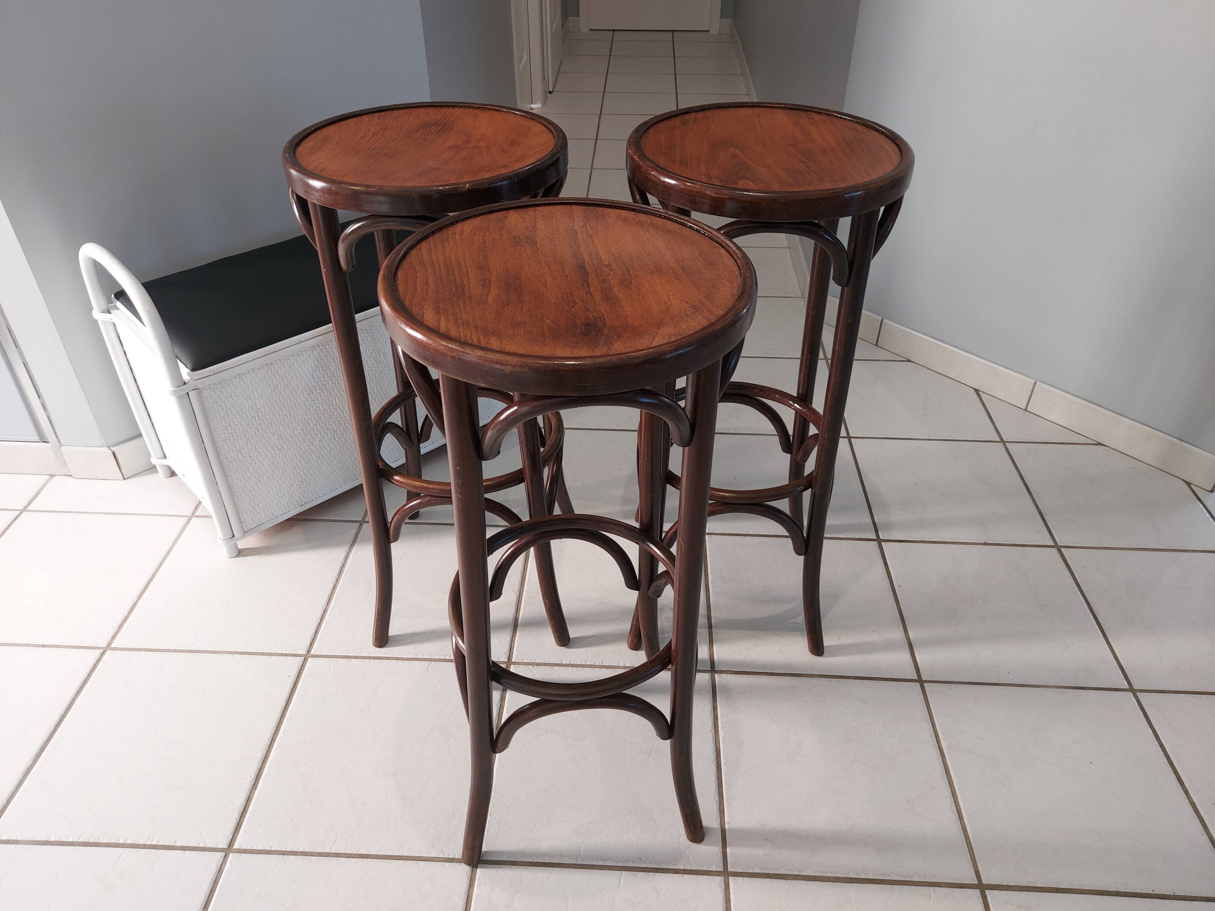 Lot 3 stools of bistrot bar vintage 1960s