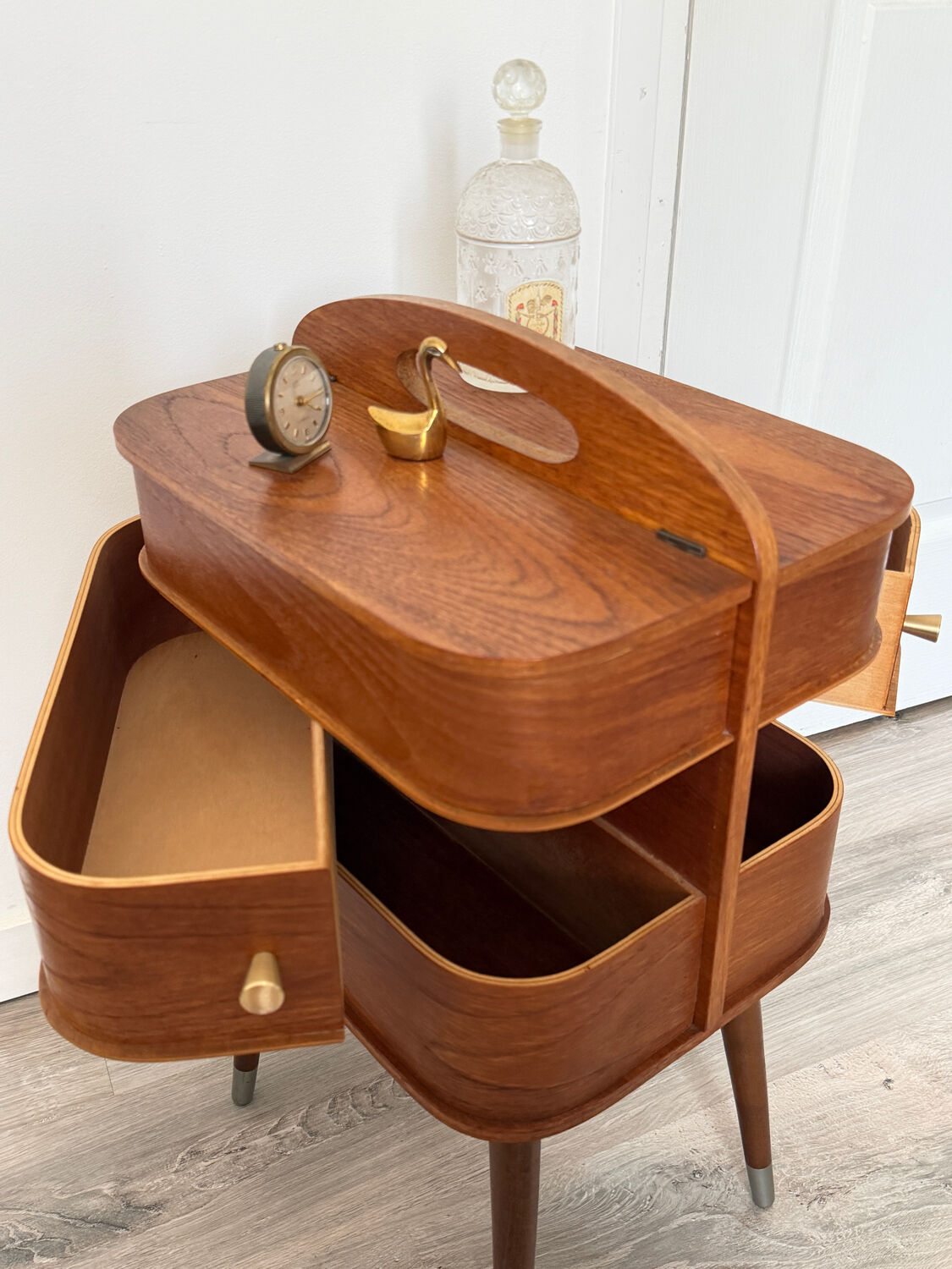 Table de chevet vintage style scandinave