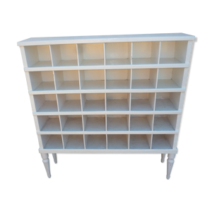 Etagère à casiers bois