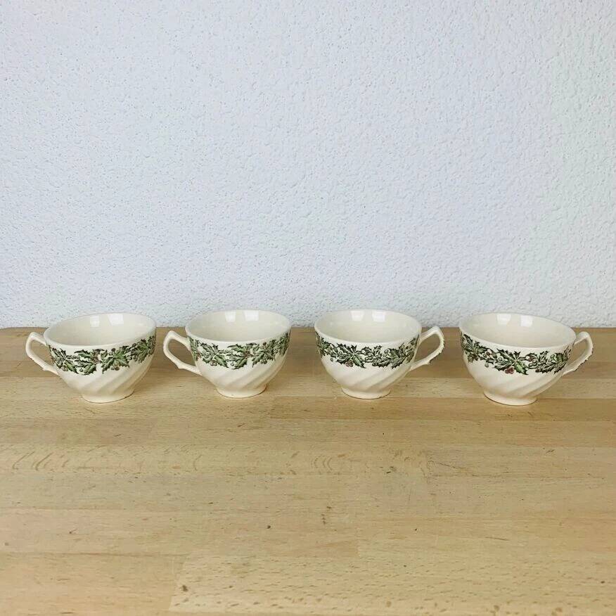 4 dessert plates and cups Merry Christmas Johnson Bros