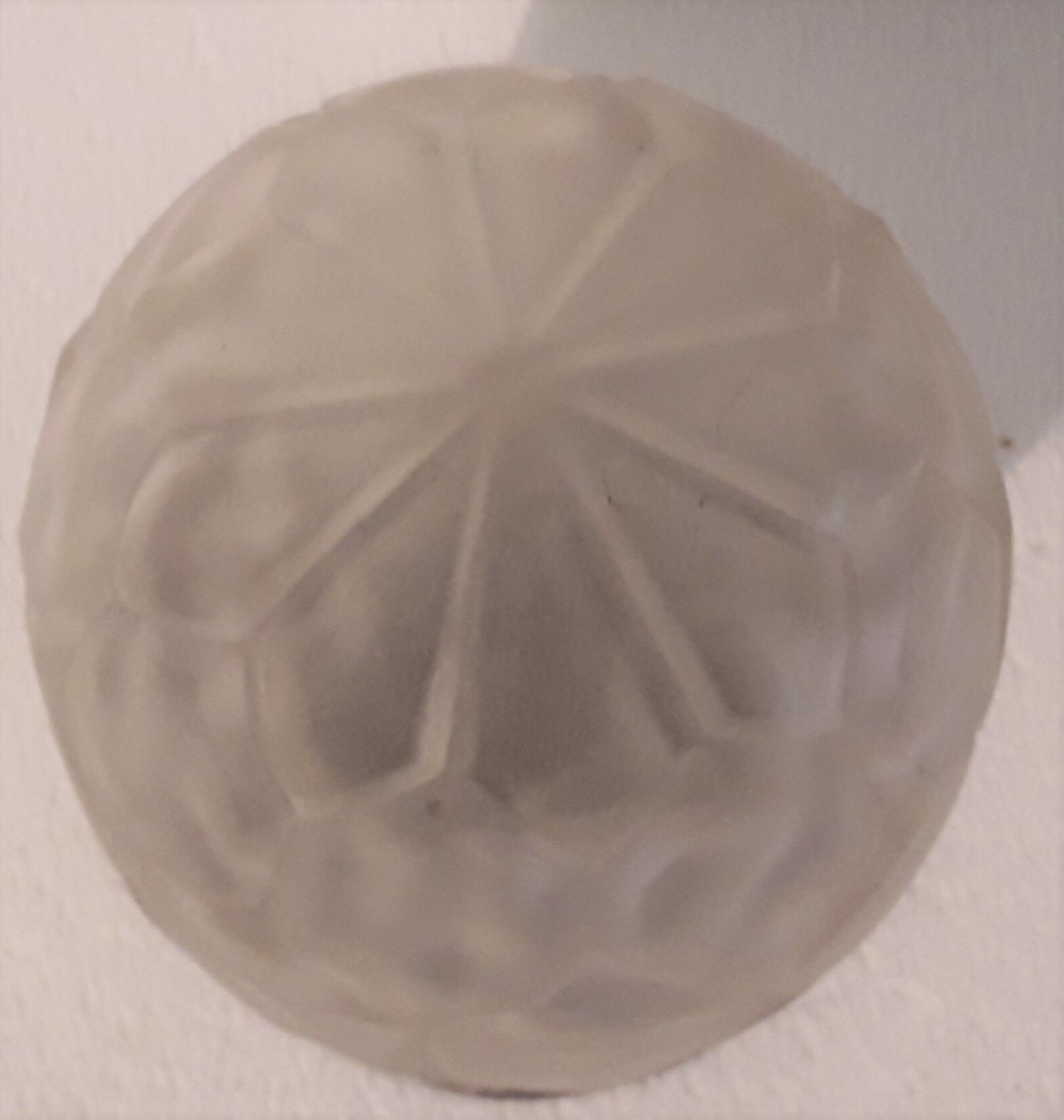 Opaque glass ceiling lamp