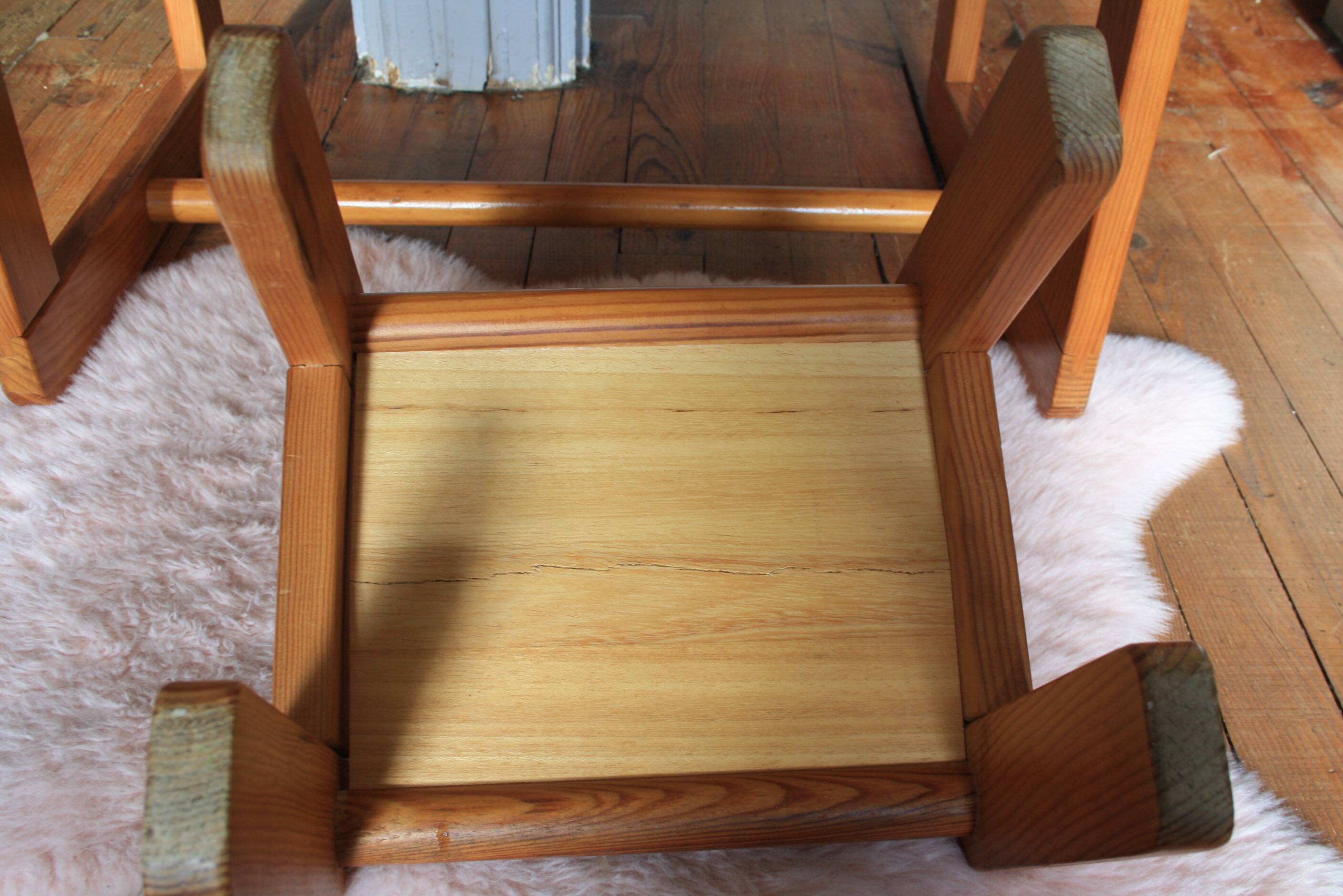 Bureau et chaise enfant brutaliste