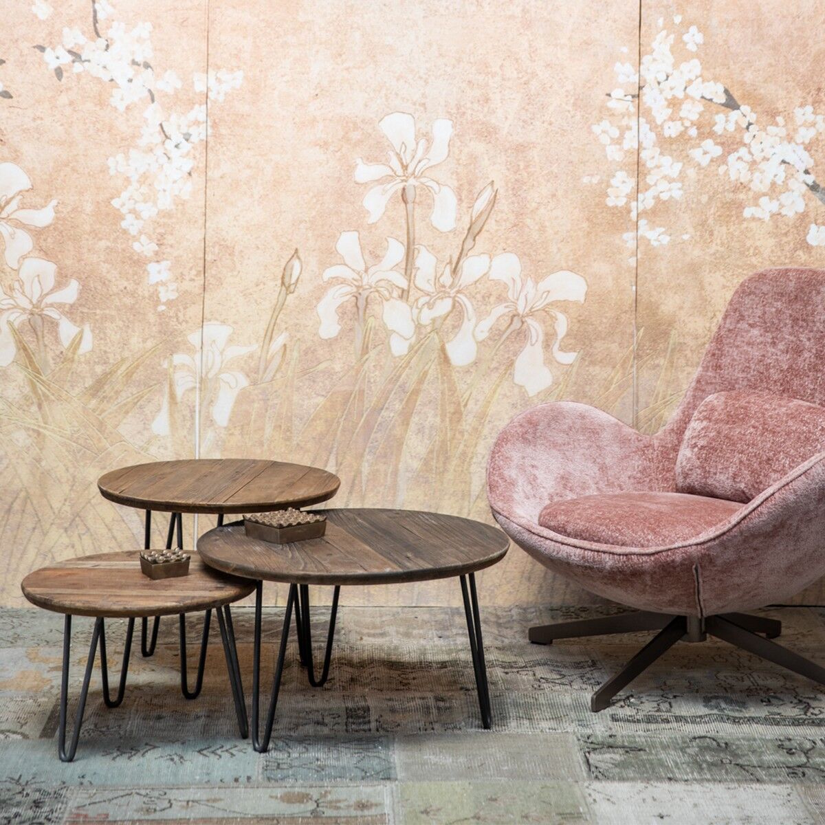 Pink queen fabric swivel chair