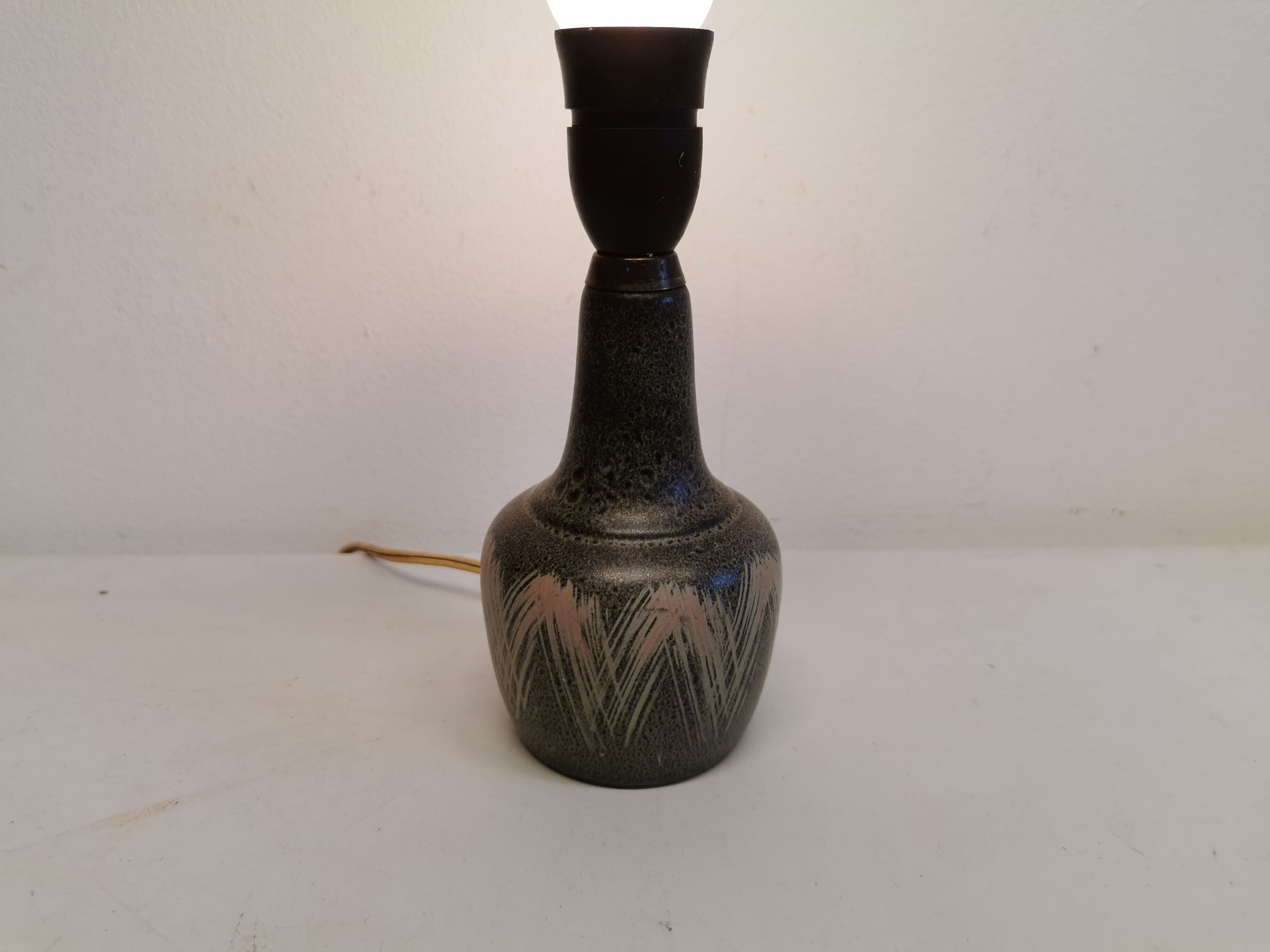 Ceramic table lamp, made by Danske Vitrika in the 1960-1970s