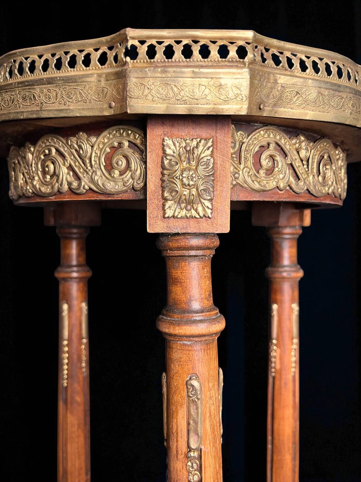 Louis XVI style tripod pedestal table, marble and brass, late 19th century