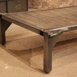 Industrial factory pallet coffee table