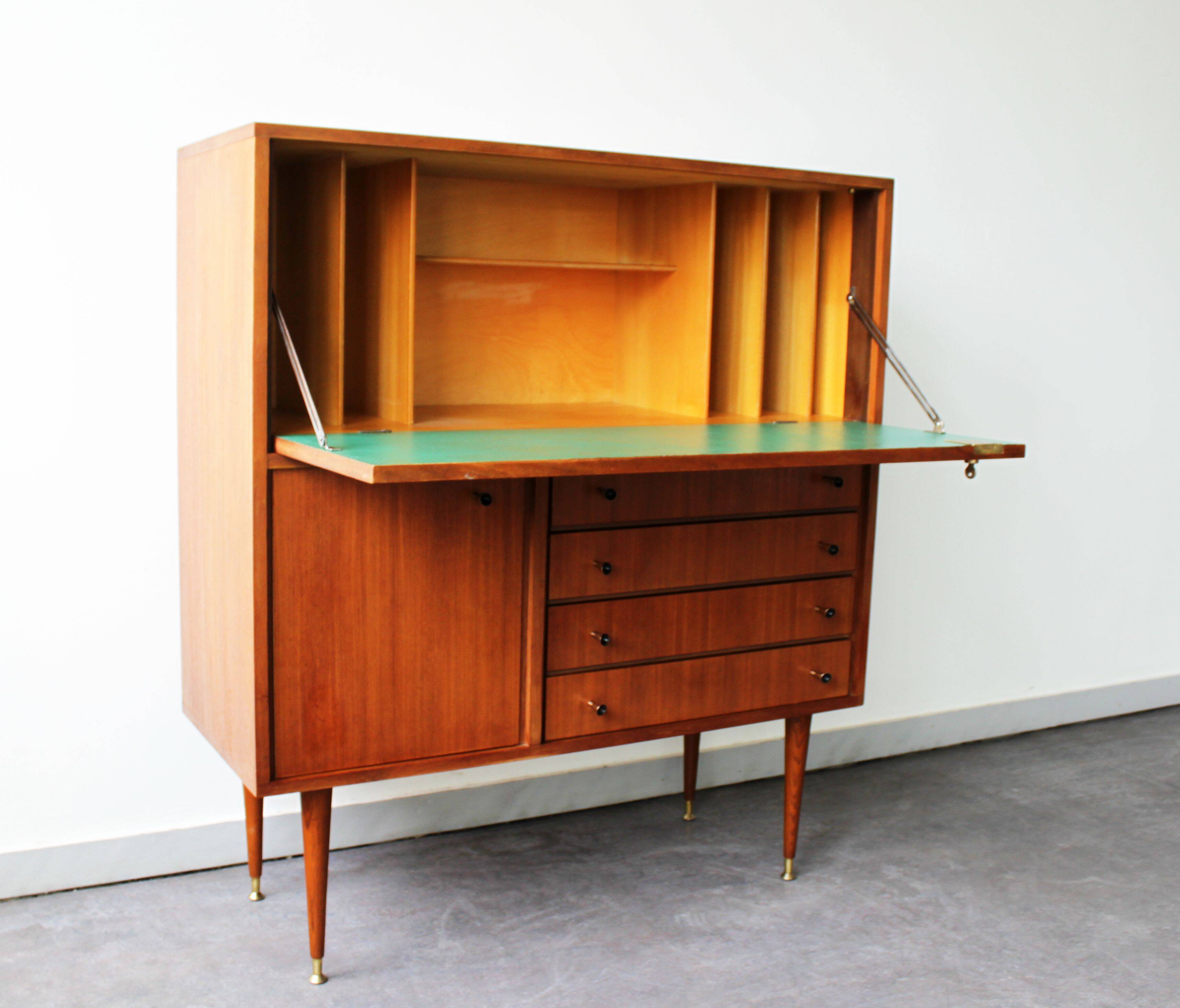 Secretary MDK, Belgium, 60s.