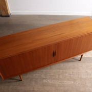 Buffet Arne Vodder Modèle 75 pour Sibast Mobler années 1960.